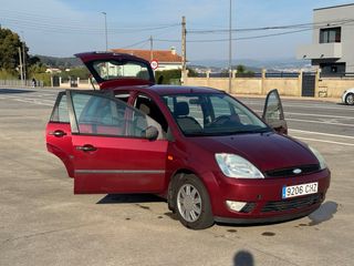 Ford Fiesta 2003 Ghia