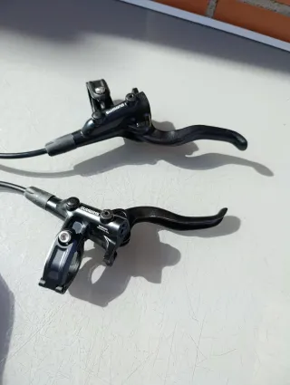 SHIMANO MT410 Frenos BL-M4100/ BR-MT410 Nuevos.