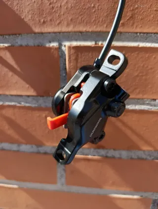 SHIMANO MT410 Frenos BL-M4100/ BR-MT410 Nuevos.