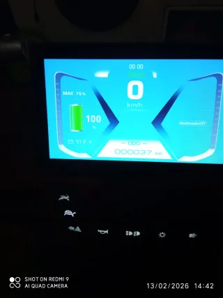 Scooter Rojo y Plateado