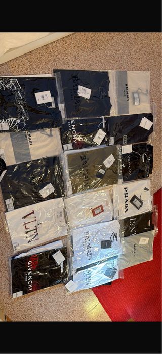 Lote Camisetas Balmain, Givenchy, Prada