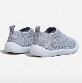 Zapatos 22/23 para niñ@s unisex grises