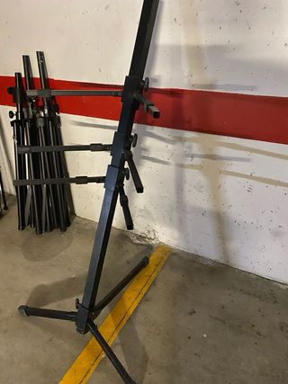 Soporte Teclado Ajustable. Pianistas.