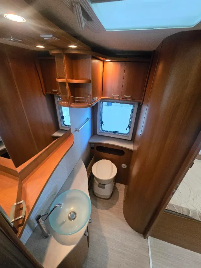 Autocaravana Mercedes-Benz Automática 82000km