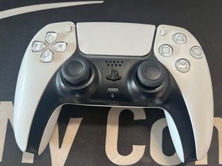 Consola PS5 Estándar con lector de discos