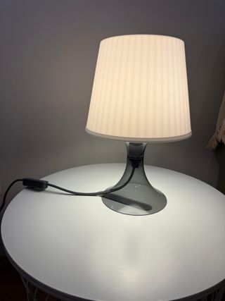 Lámpara Ikea Gris y Blanca