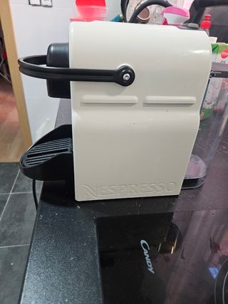 Cafetera Nespresso Krups Blanca