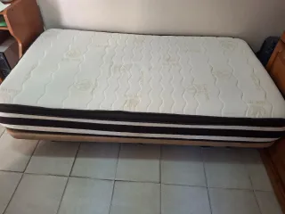 Colchón y base tapizada 105x190