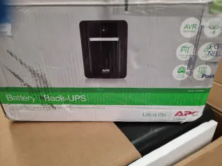 APC by Schneider Electric Back-UPS Bx - BX950MI