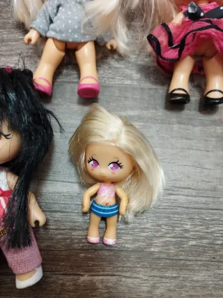 Lote de 7 muñecas variadas