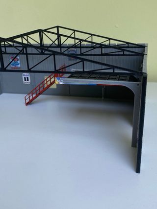 Diorama escala 1/64 Taller Mecánico
