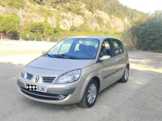 SCENIC 130.000KMS / ETIQUETA C