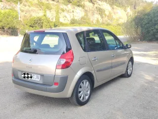 SCENIC 130.000KMS / ETIQUETA C