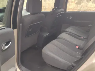 SCENIC 130.000KMS / ETIQUETA C