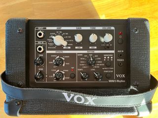 Amplificador VOX Mini5 Rhythm Portátil