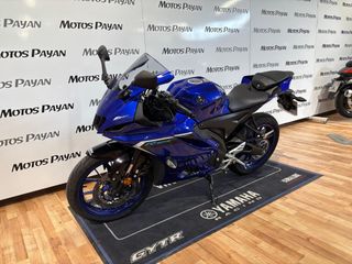 Yamaha YZF 125 R Azul