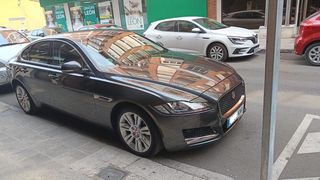 Jaguar XF 3.0 D V6 300CV PORTFOLIO AUT.