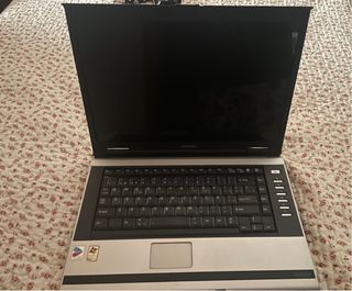 Ordenador Toshiba Negro