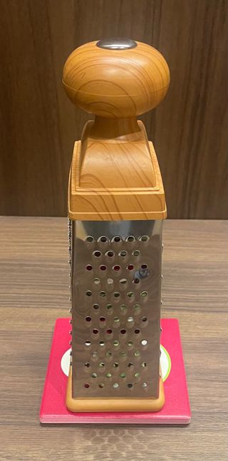 Set grattugia + piattino