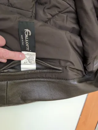 Cazadora bomber cuero marrón talla 48