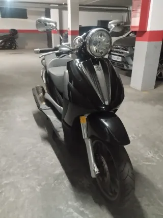 Despiece Piaggio Beverly 500 Cruiser