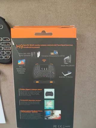 Mini Teclado Inalámbrico con Touchpad