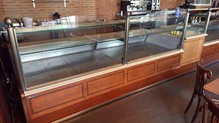 Vitrina lineal Arévalo