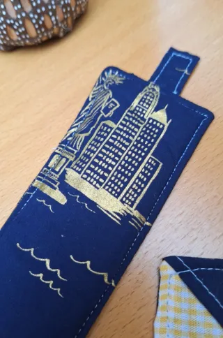 Par de marcapáginas de tela a juego ciudades