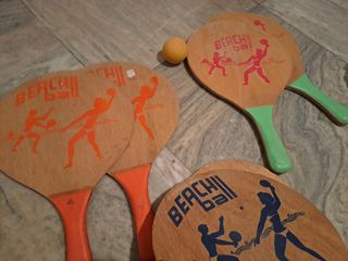 Racchette da spiaggia BEACH BALL (6) + palle e botte.
