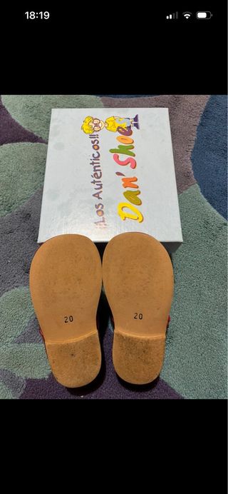 Zapatos rojos charol talla 20