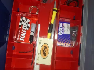 Maletín Slot y Accesorios  para Coches Slot