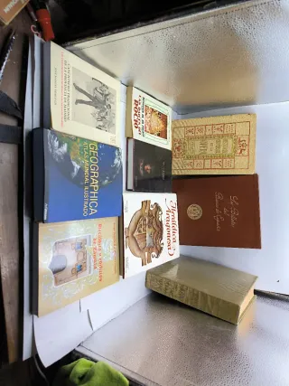 Libros variados 15€ unidad