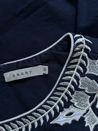 Vestido azul bordado ANANY