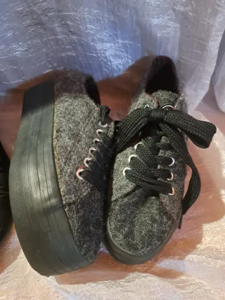 Lote 4 pares calzado: negro y burdeos