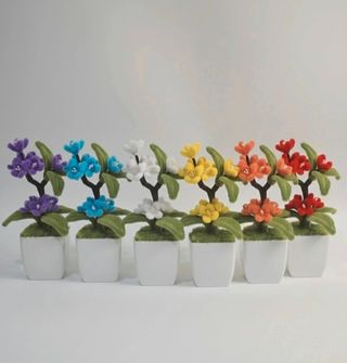 Vasetto decorativo fiori gialli