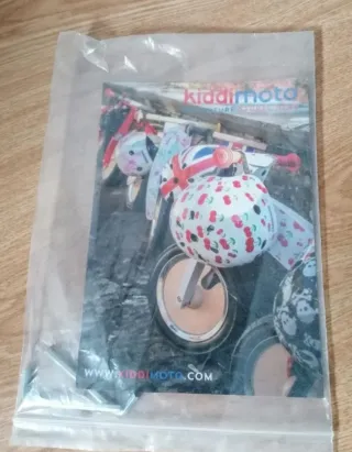 Moto de madera infantil Suzuki