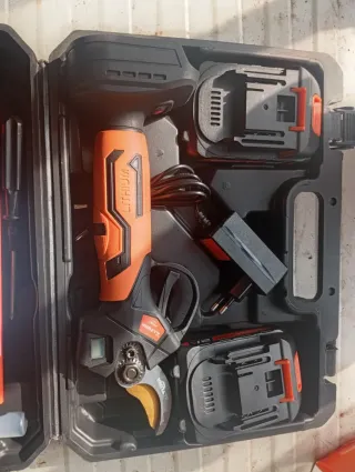 Tijeras de podar inalámbricas Altuna AF28