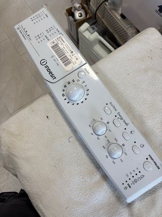 Lavadora Indesit IWC71251CECO 7kg