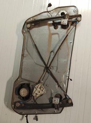 Seat 2812 elevalunas delantero 6l3837756n ibiza