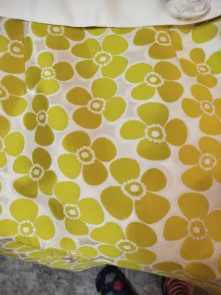 Vestido floral amarillo  verdoso y blanco