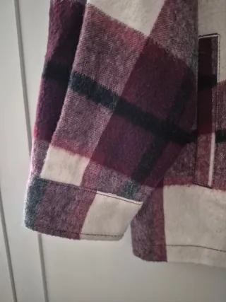 Camisa Zara cuadros granate, negro y blanco (L)