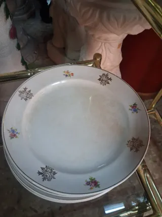 Vajilla Antigua San Claudio