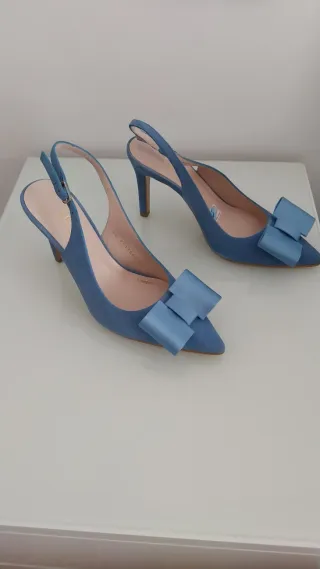 Zapatos de tacón Lodi azules con lazo