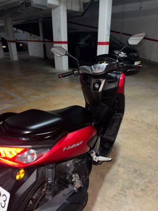 Yamaha NMAX 125 2021 Roja y Negra