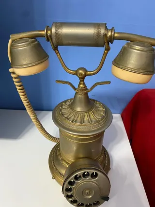 Telefono vintage ottone