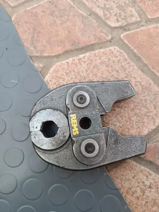 MORDAZA REMS MINI V18