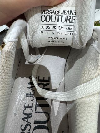 Scarpe Versace Jeans Couture bianche e oro