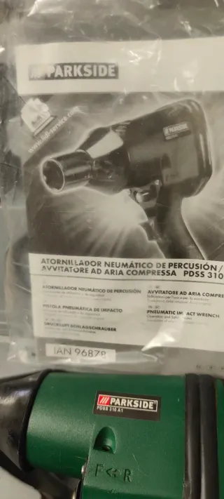 Atornillador Neumático Parkside con Accesorios