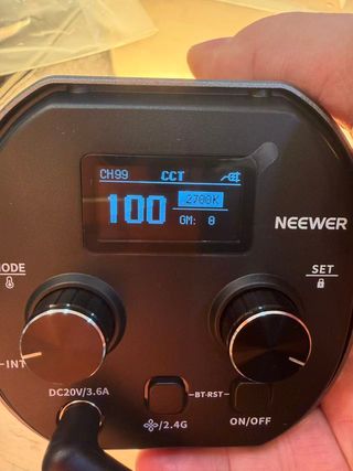 NEEWER MS60C Luz Video LED RGBWW 65W