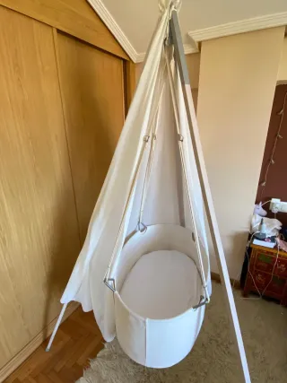 Moisés Colgante Leander